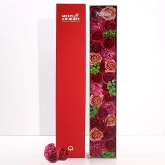 Extra Long Soap Flower Gift Box - Classic Red Roses
